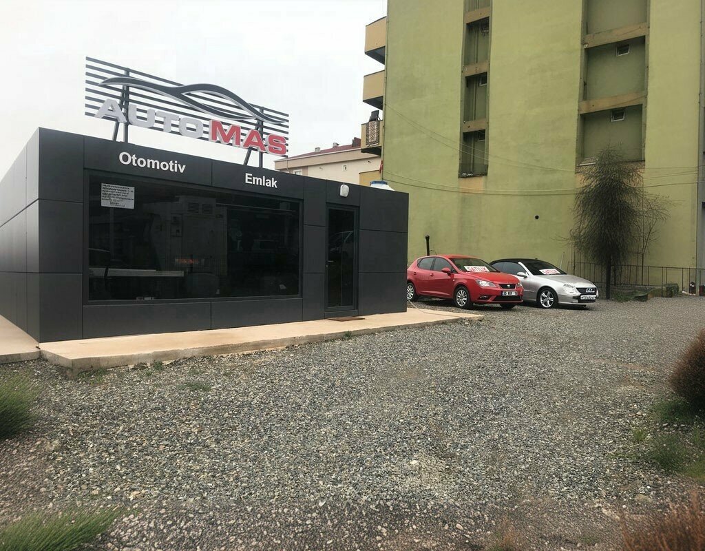 Car dealership Auto Mas, Istanbul, photo
