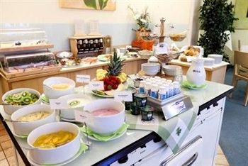 Фото Comfort Garni Hotel