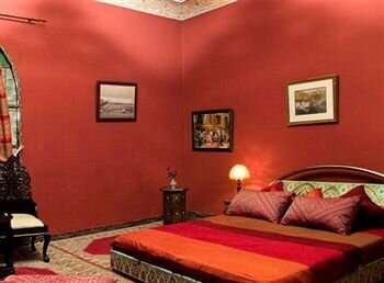 Гостиница Riad Mekn& xE8; s в Мекнесе