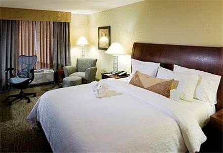 Фото Hilton Garden Inn Dallas/Duncanville