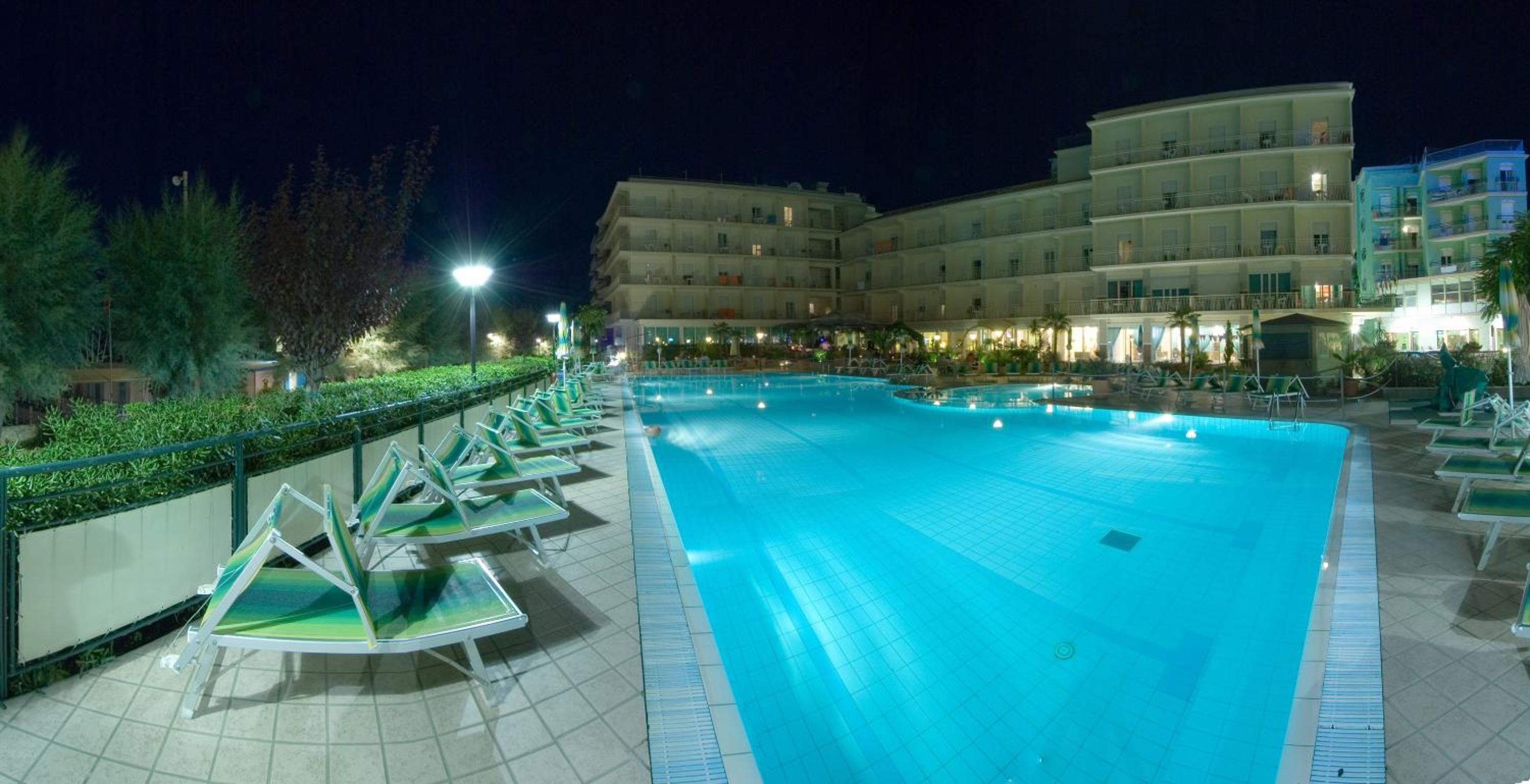 Фото Hotel Miramare