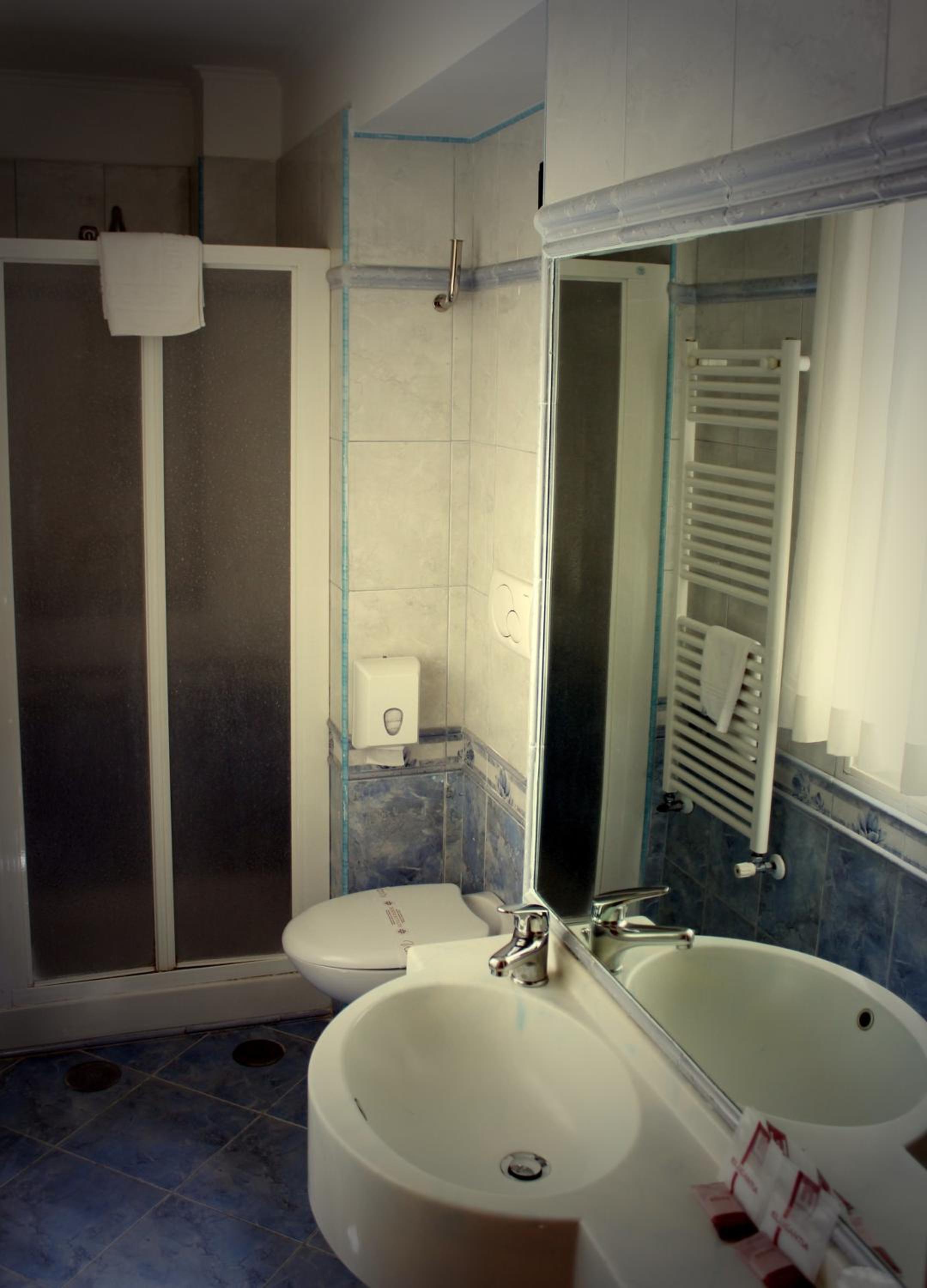 Фото Hotel Louisiana