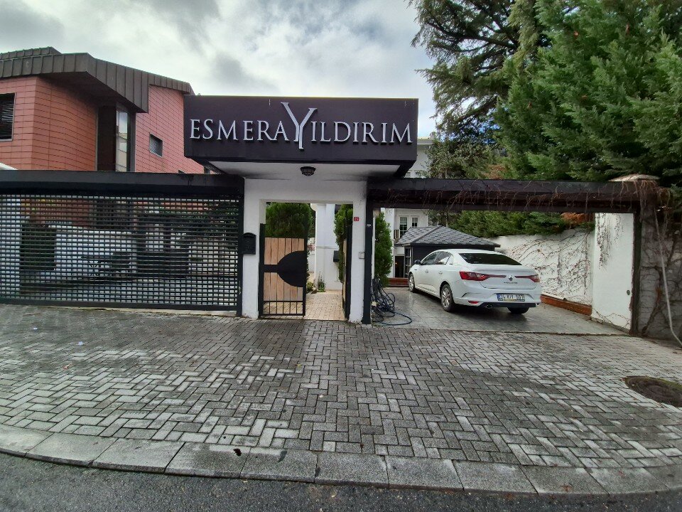 Esmeray Yıldırım