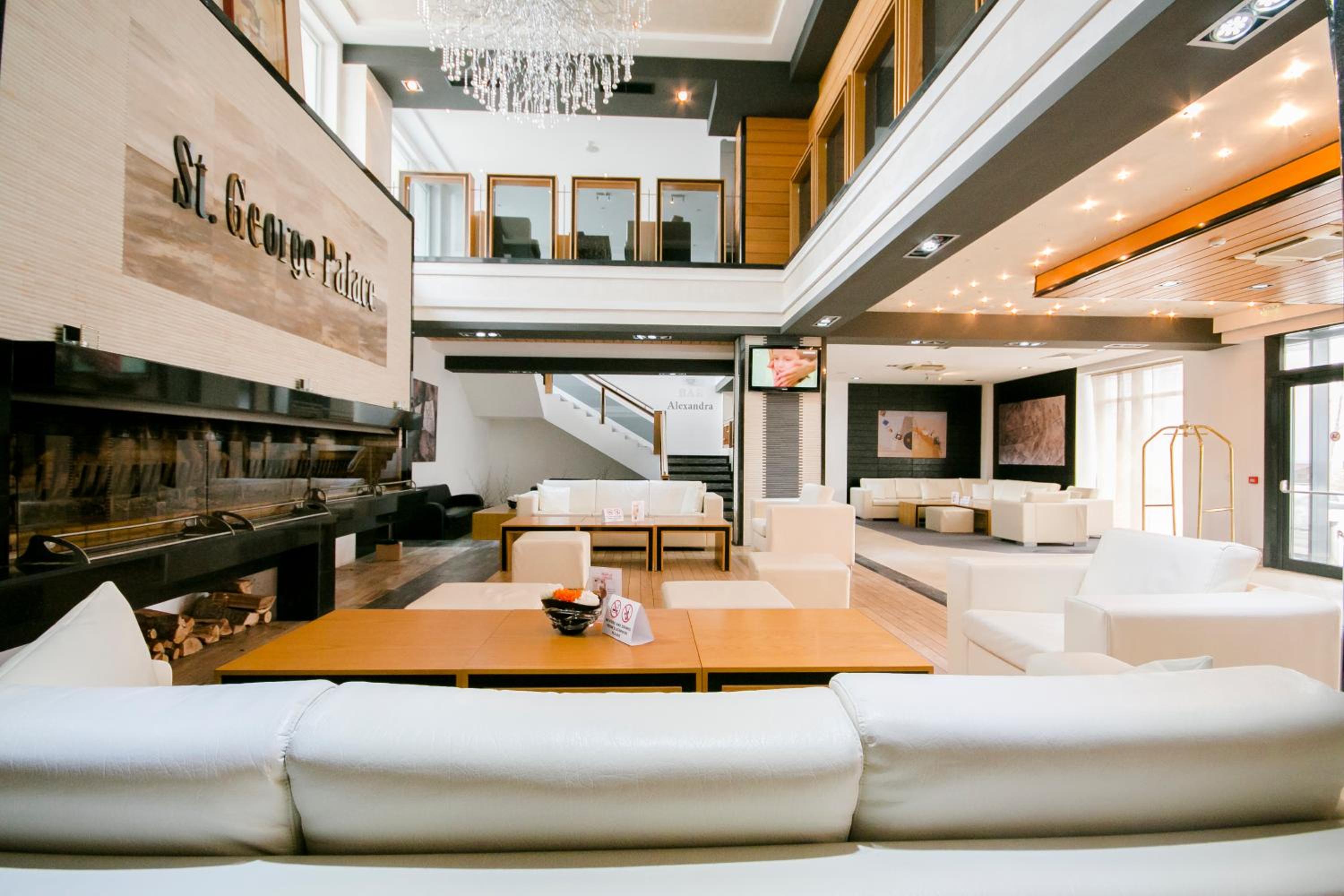 Фото Saint George Palace