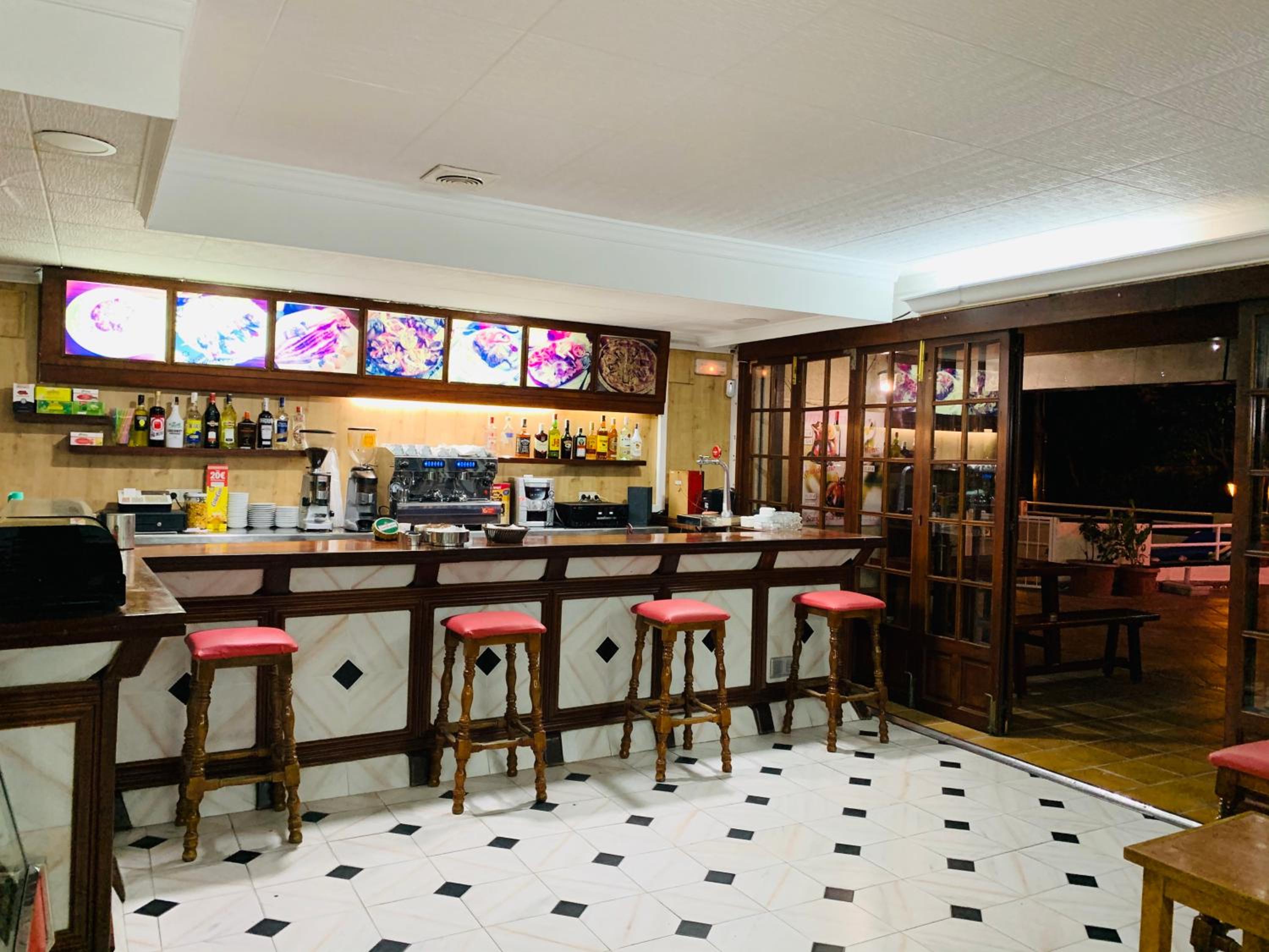 Фото Eva Apartahotel