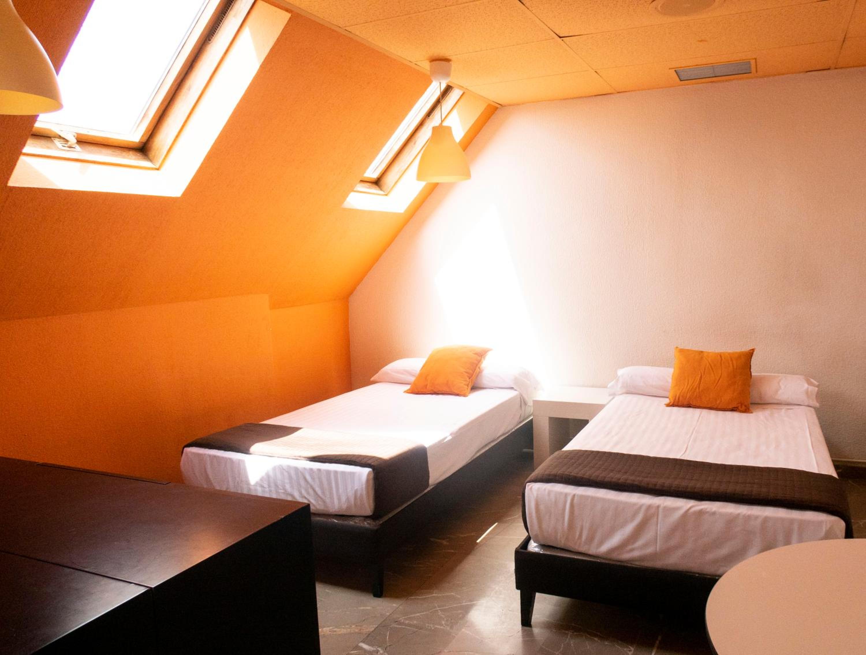 Фото G3 galeon apartments