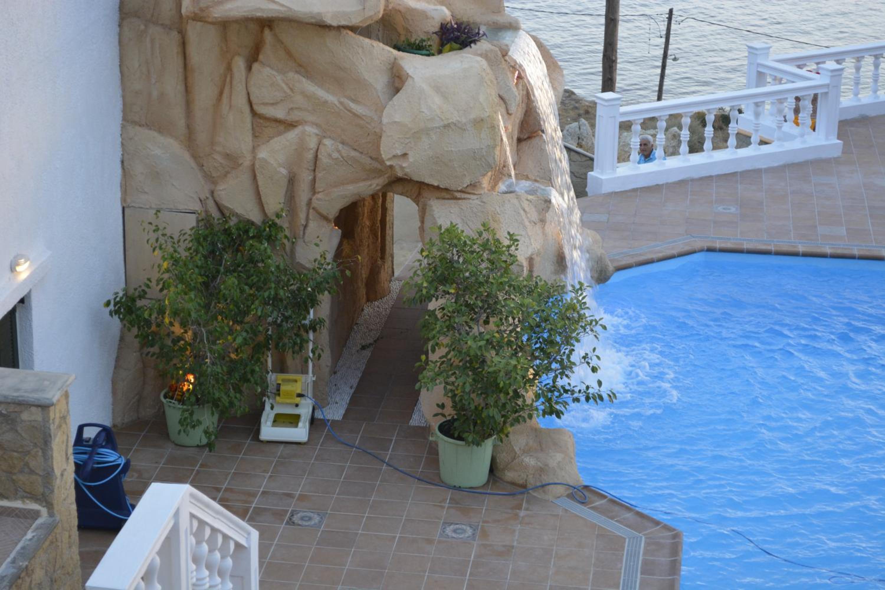 Фото Finiki View Hotel Apartments