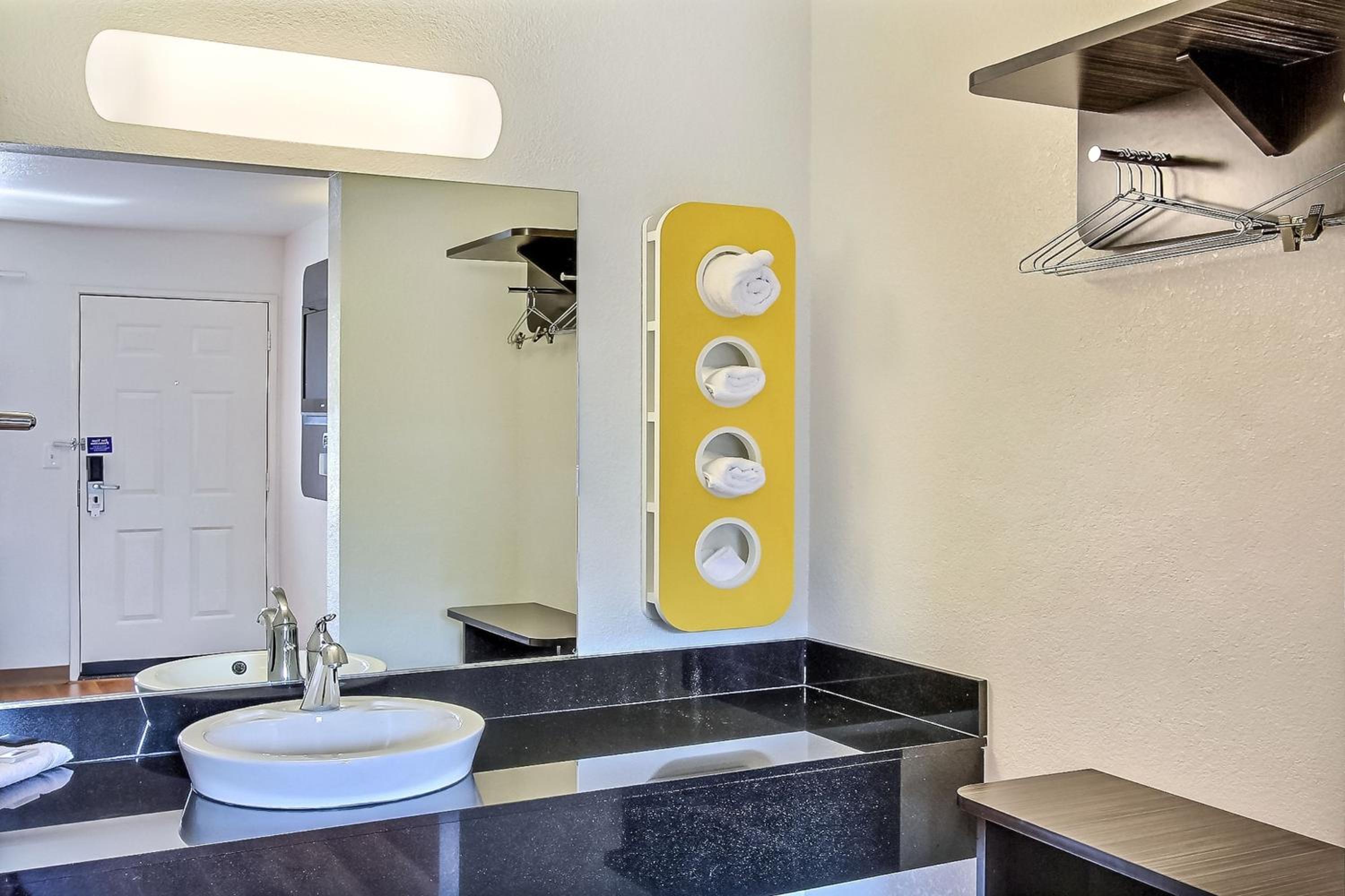 Фото Motel 6 Sunnyvale, Ca - North