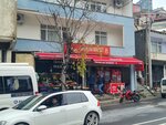 İshaklar Market 3 (İstanbul, Ümraniye, Hekimbaşı Mah., Bağlar Cad., 6A) ، سوق كبير