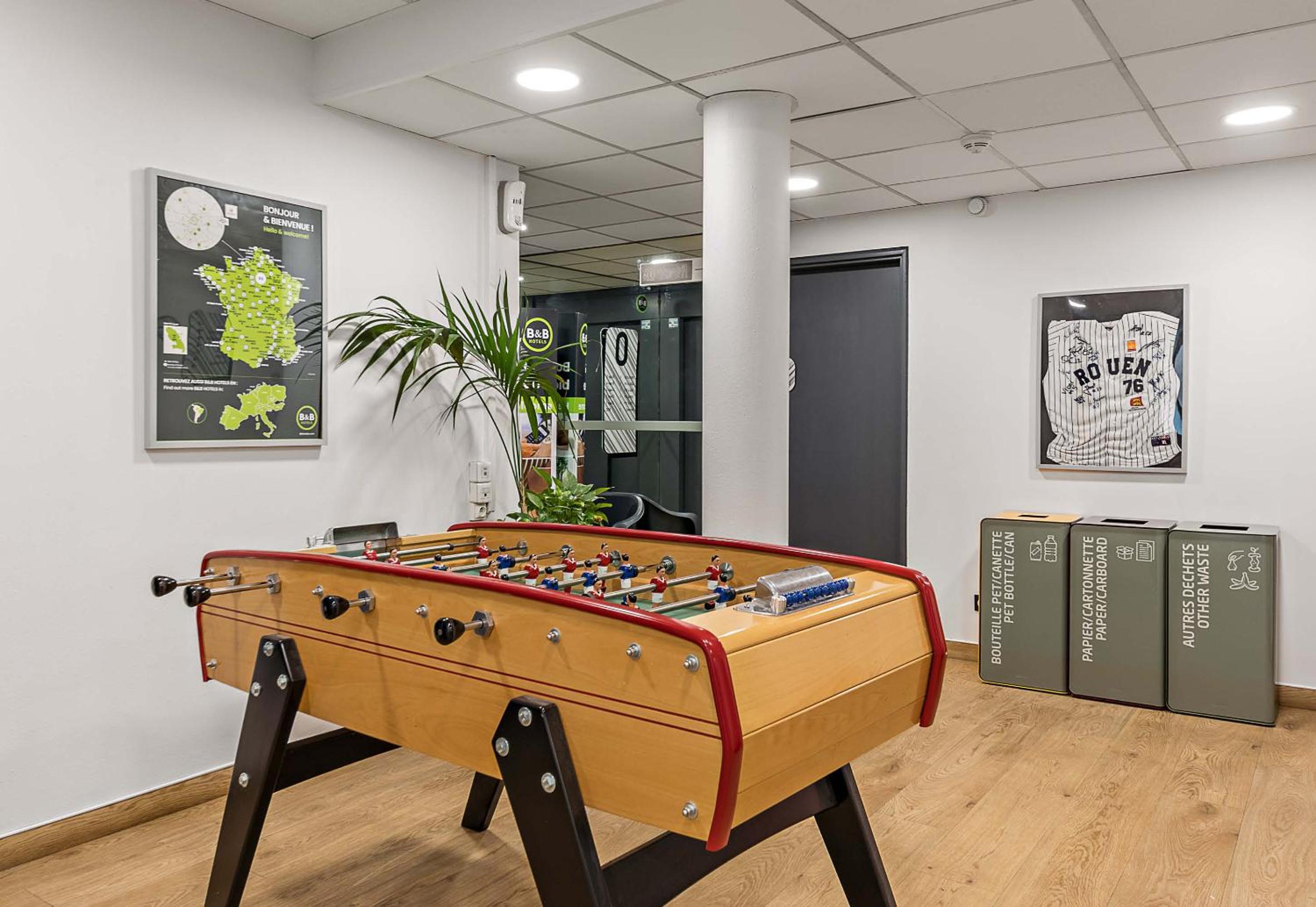 Фото B&b Hotel Rouen Centre Rive Droite