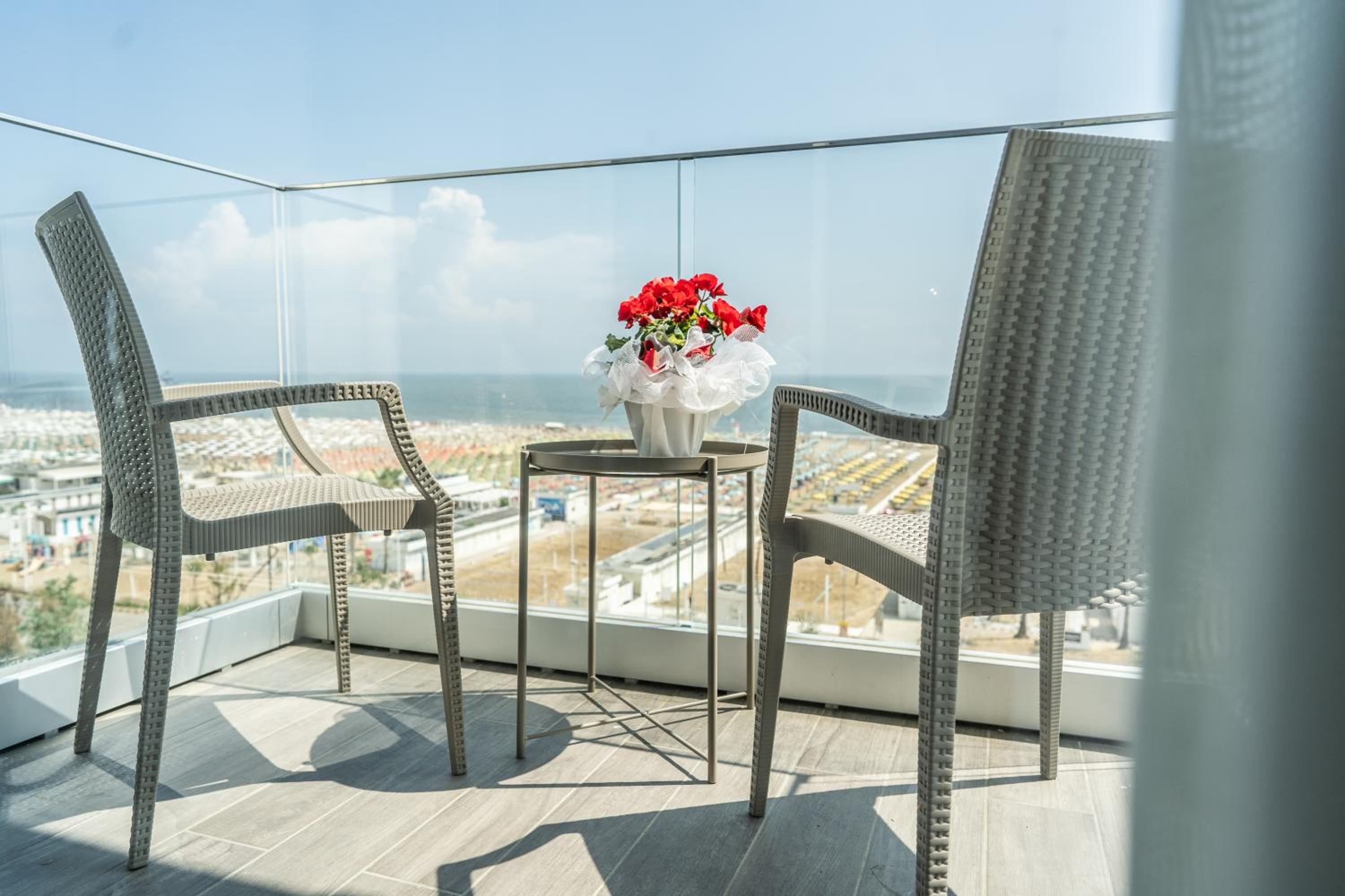 Фото Hotel Caesar