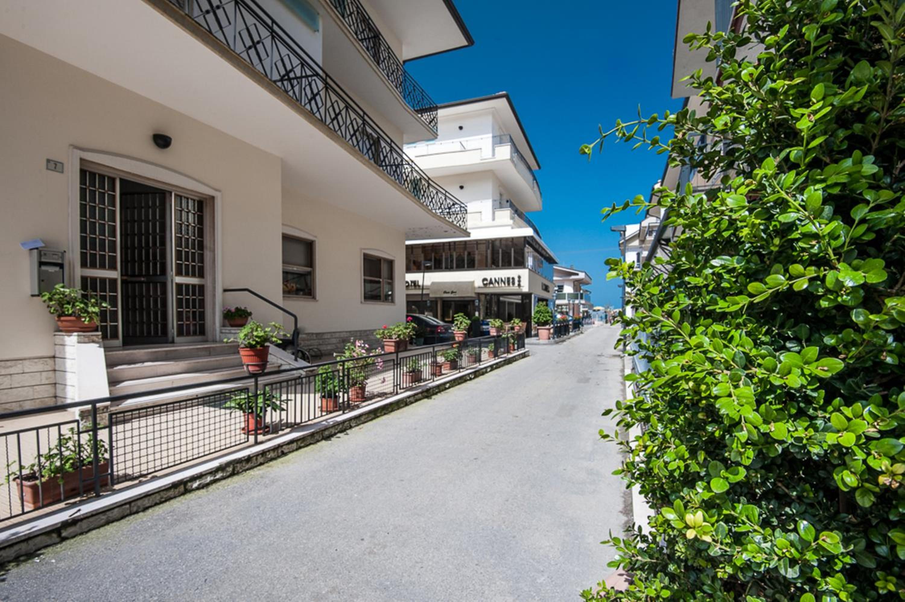 Фото Hotel Cannes