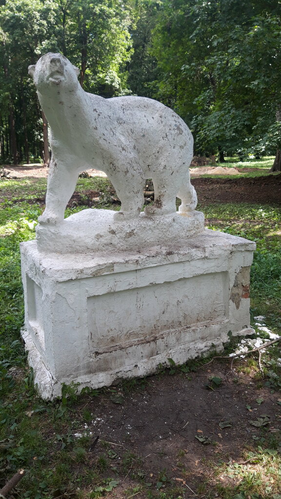 Genre sculpture Медведь, Uzlovaya, photo