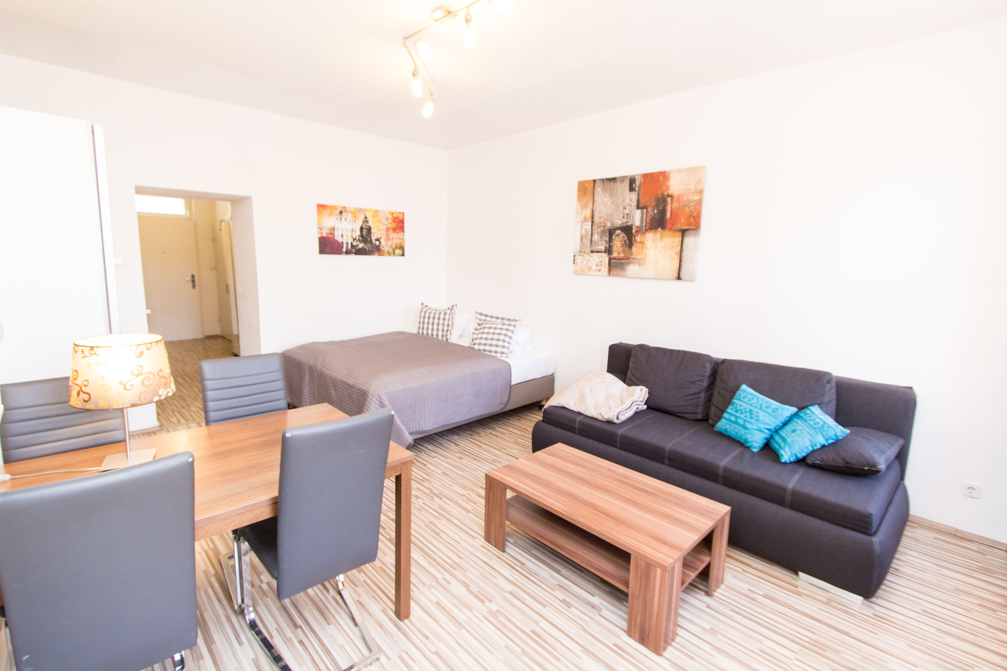 Фото CheckVienna - Apartment Meiselstrasse