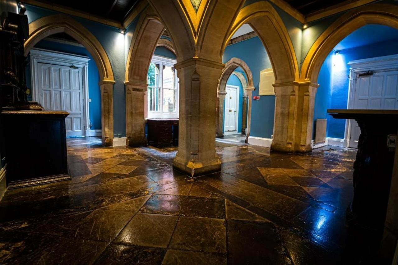 Фото Brownsover Hall Hotel