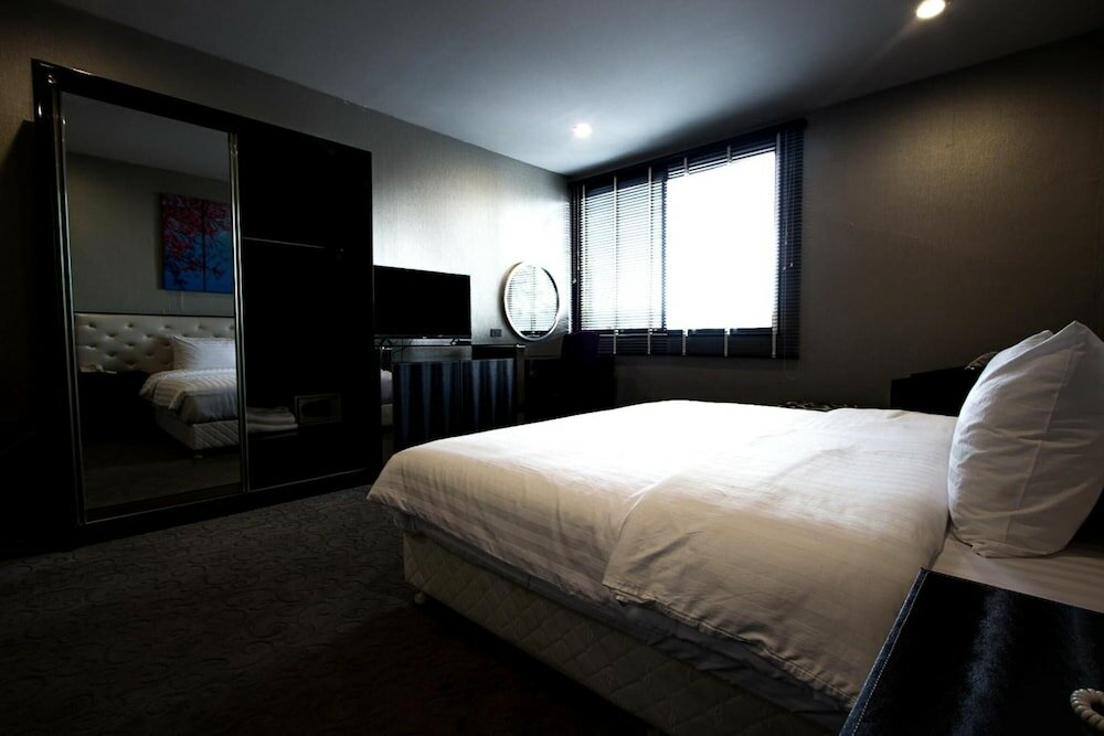 Фото Sakura Sky Residence