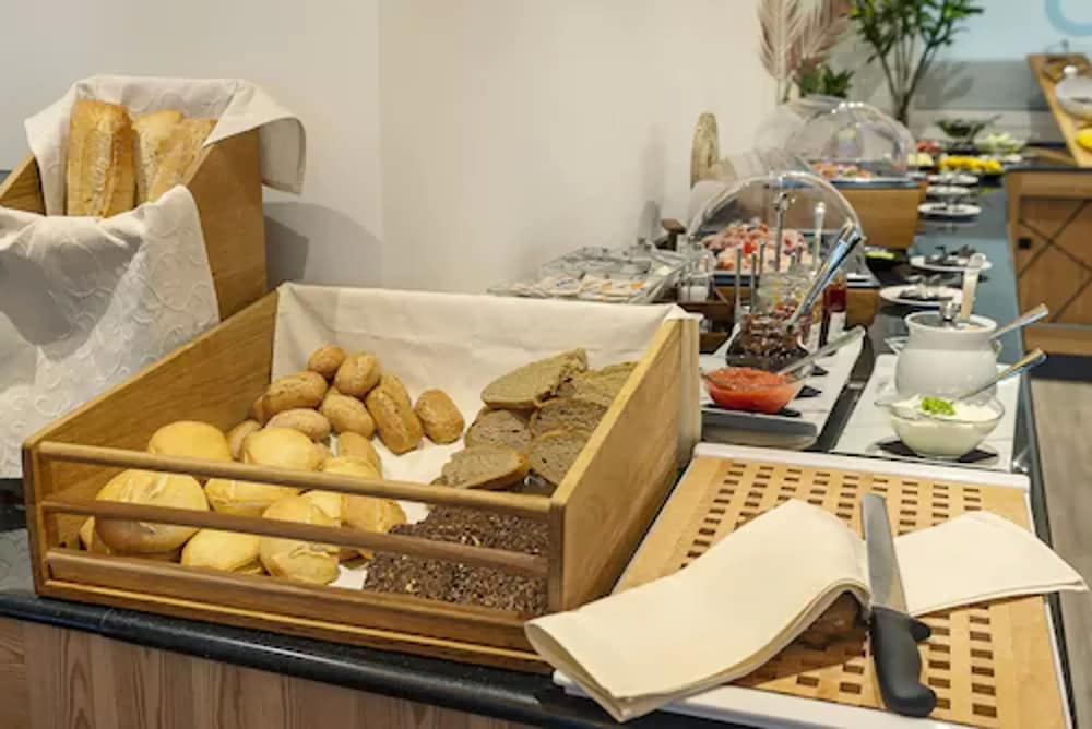 Фото Hotel The Sky – Adults Only