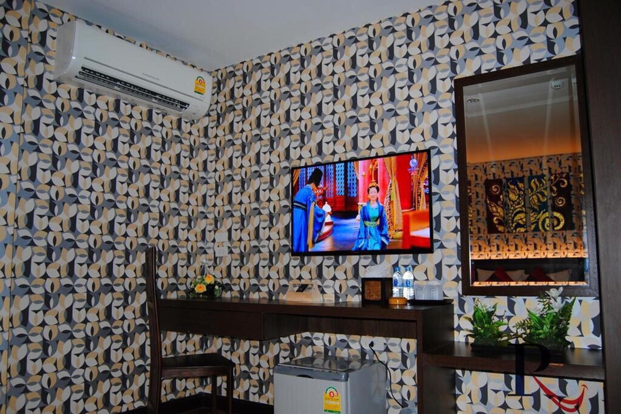 Фото Uplus Uhome Hotel