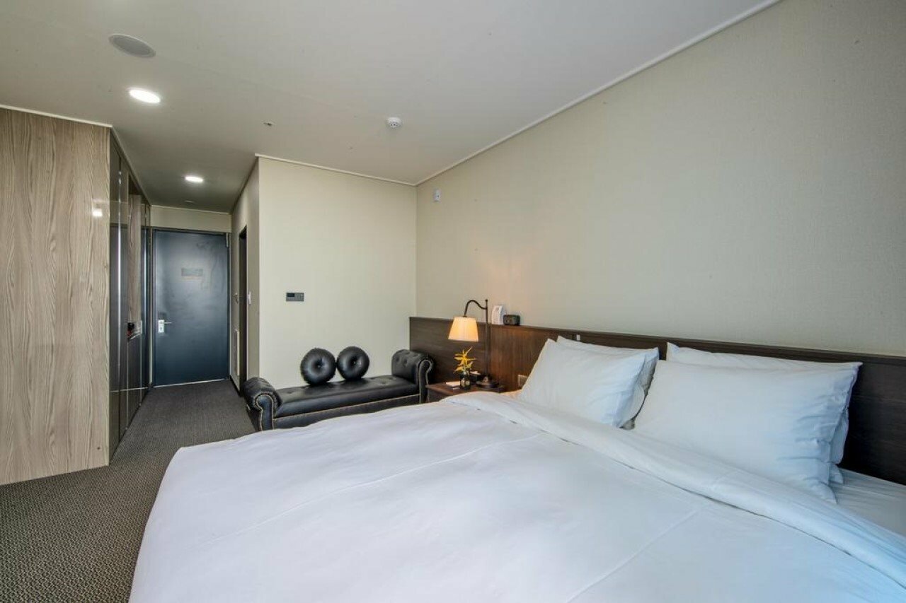 Фото Incheon Rivieraverium Hotel