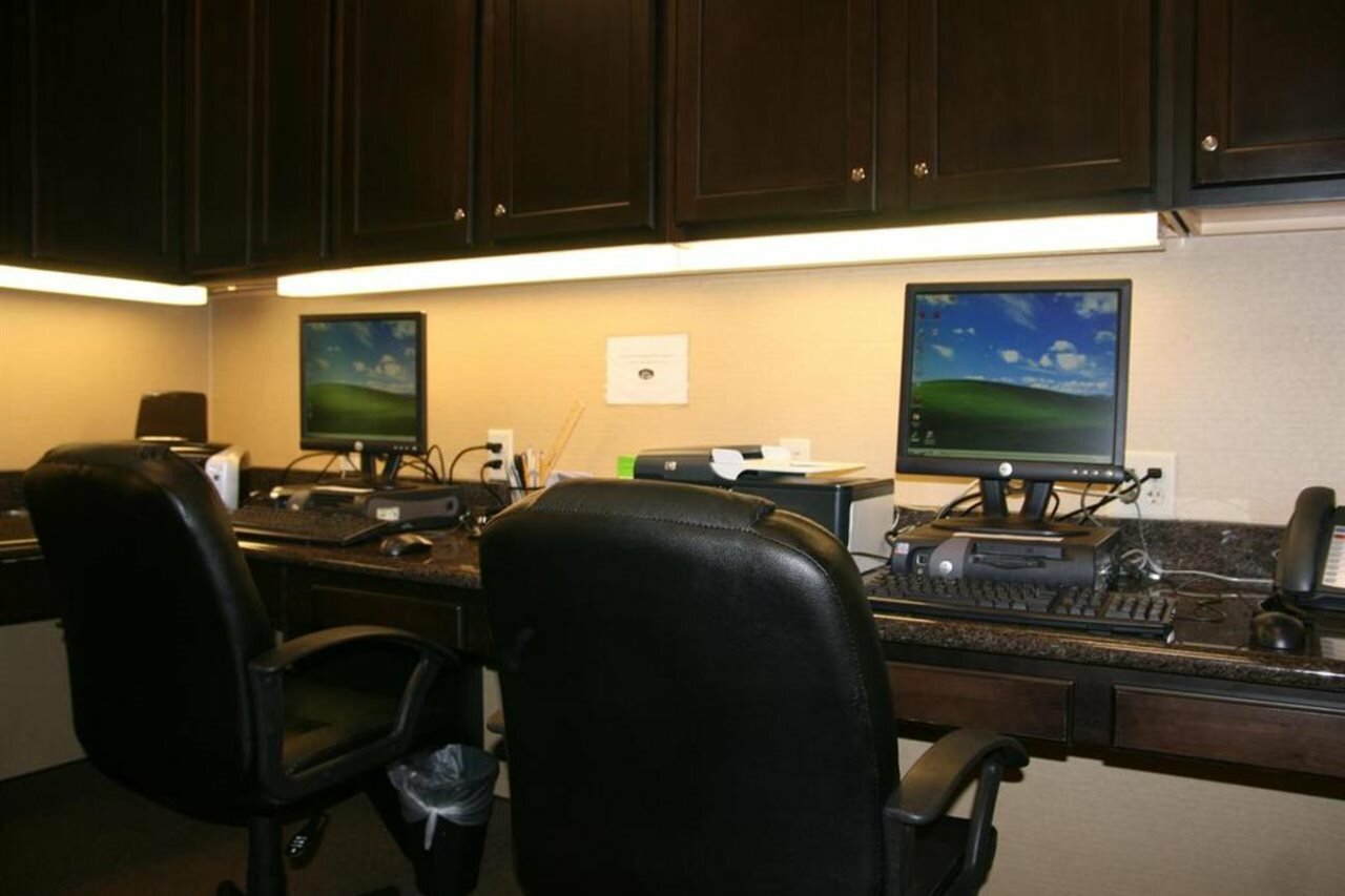 Фото Hampton Inn & Suites Folsom