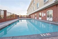 Фото Holiday Inn Express & Suites Sacramento Ne Cal Expo