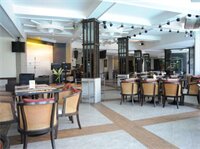 Фото Bangsaen Villa Hotel