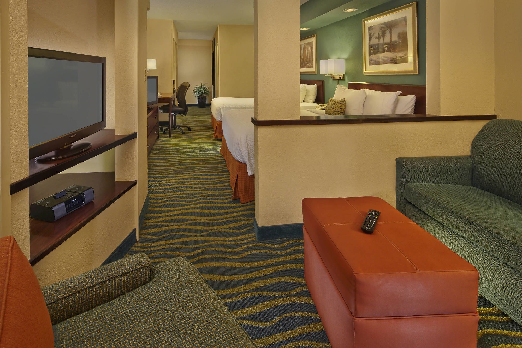 Фото Fairfield Inn And Suites by Marriott Palm Beach