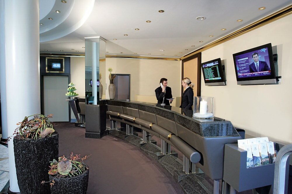 Фото Lindner Hotel Airport