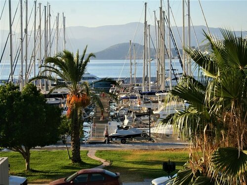 Гостиница Naiades Marina Hotel в Агиос-Николаосе