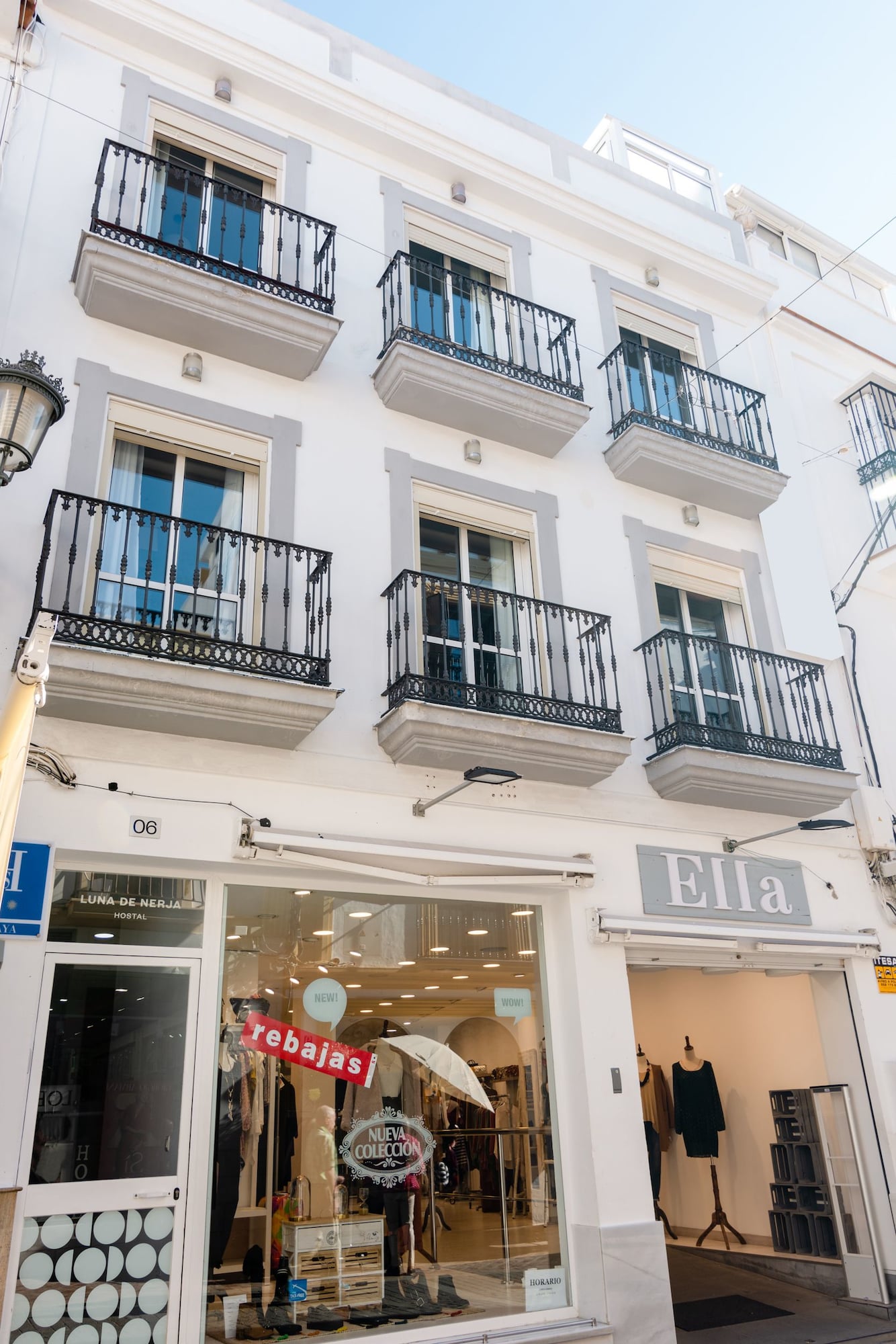 Фото Hostal Luna de Nerja