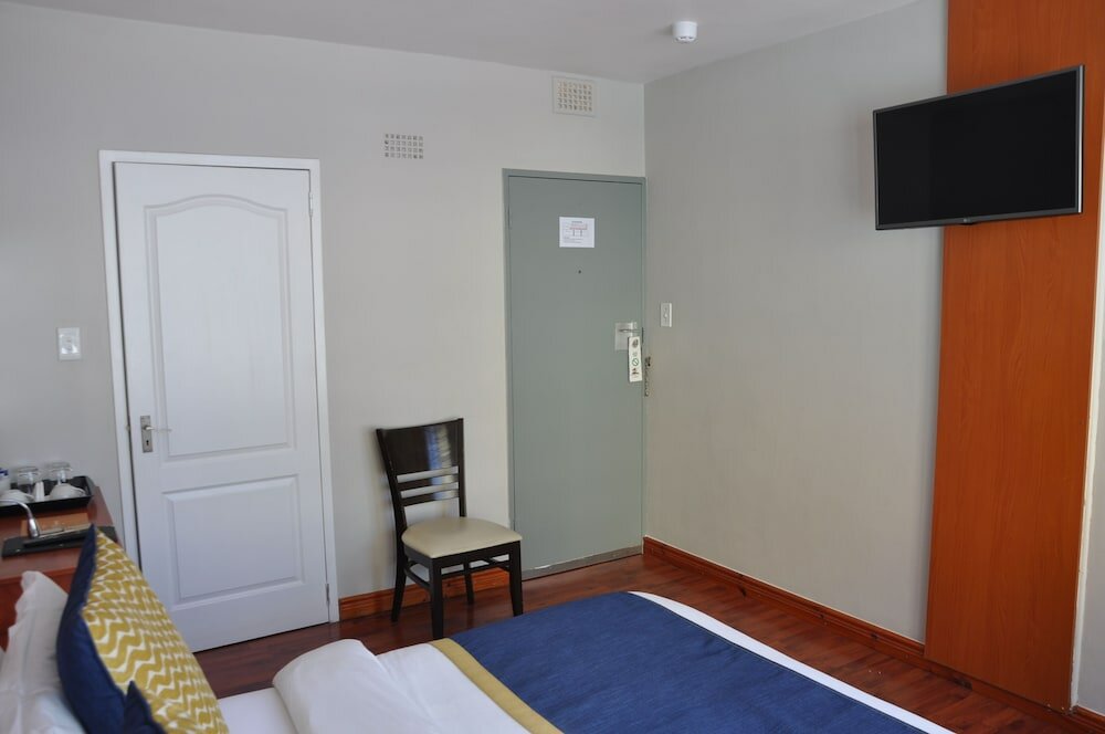 Фото Parliament Hotel