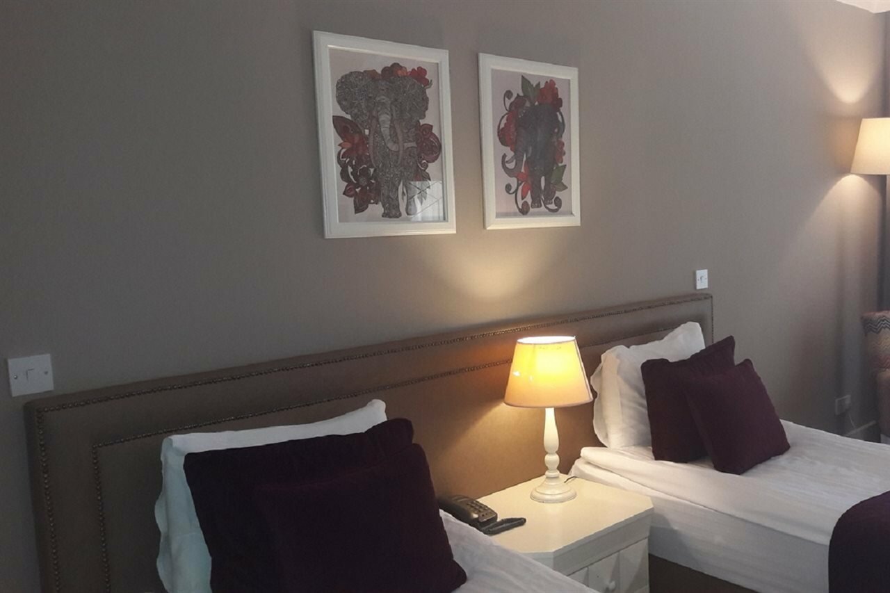 Фото Bellapais Monastery Village