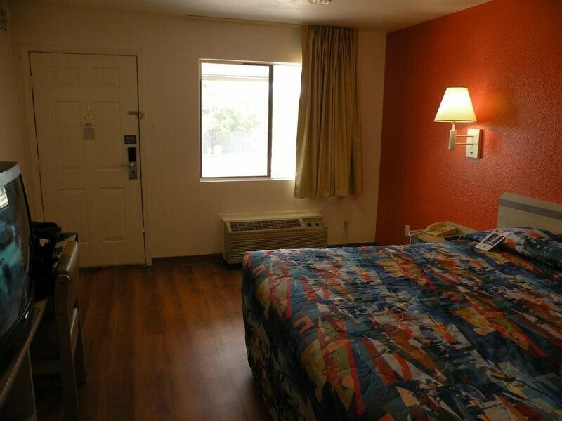 Фото Motel 6 Lancaster, Tx - DeSoto - Lancaster