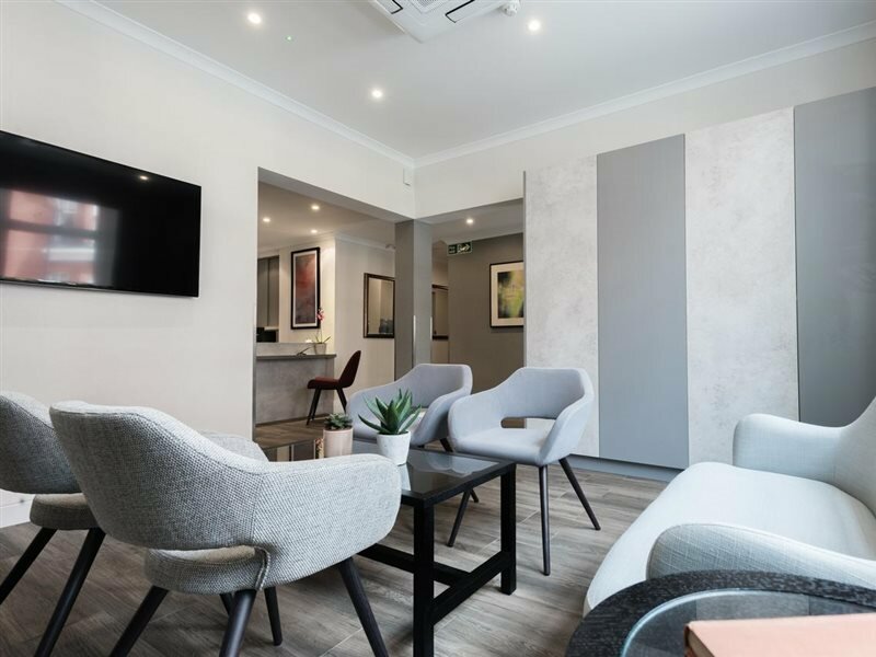 Фото Blandford Hotel