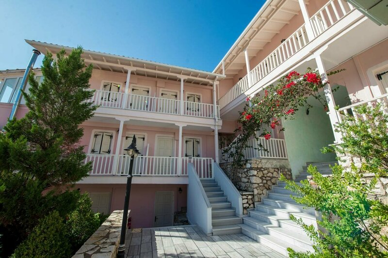 Гостиница Ionis Hotel
