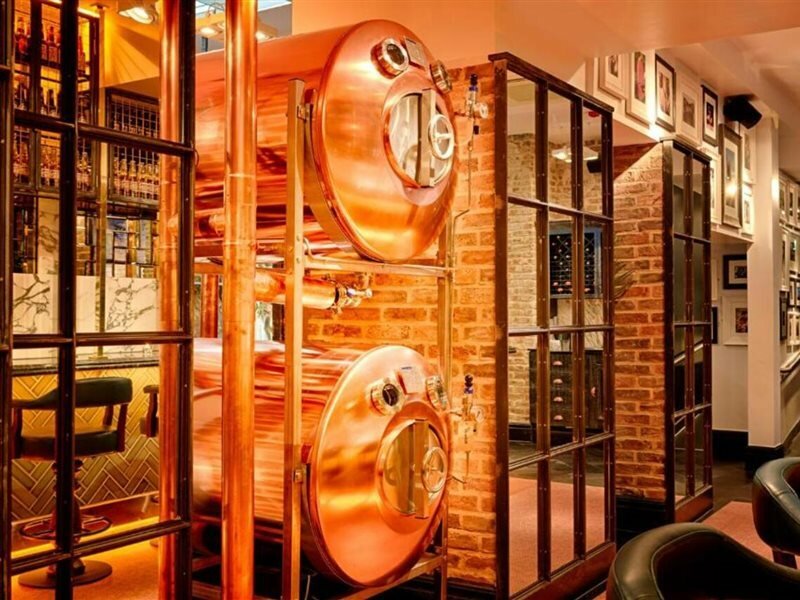 Фото Black Ivy Hotel