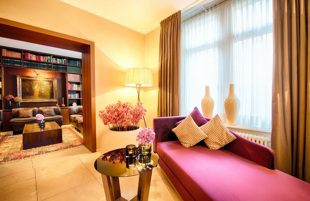 Фото Hotel Alden Splügenschloss Zürich - Leonardo Limited Edition