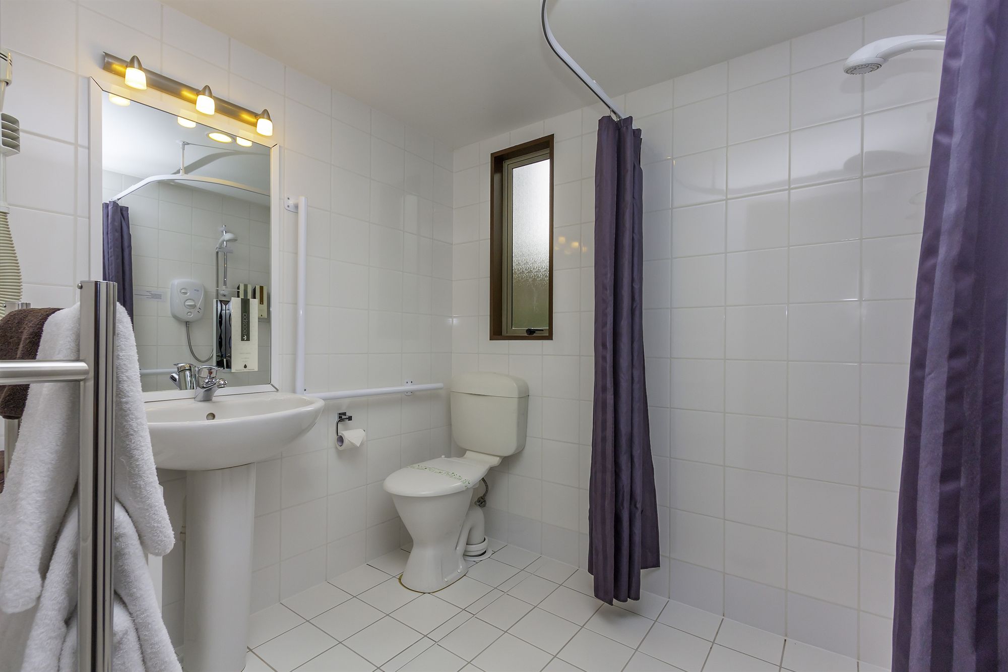 Фото Deans Bush Motel