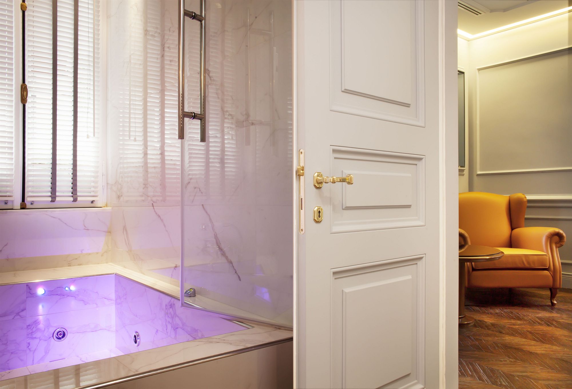 Фото The Corner Roma