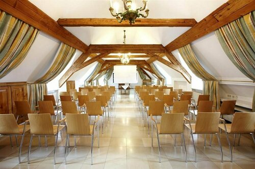 Внешний вид отеля Schlossberghotel - Das Kunsthotel в Грце, фото 4