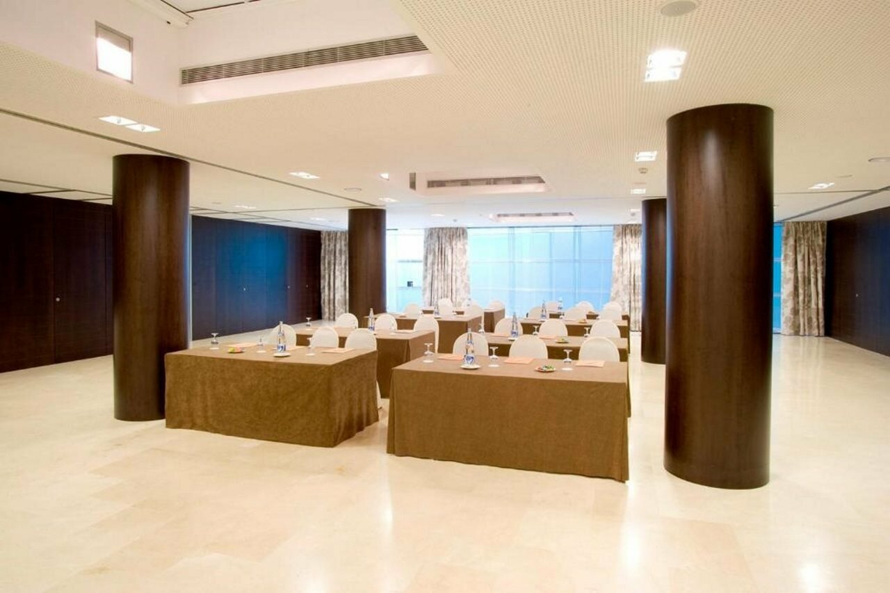 Фото Nh Sants Barcelona
