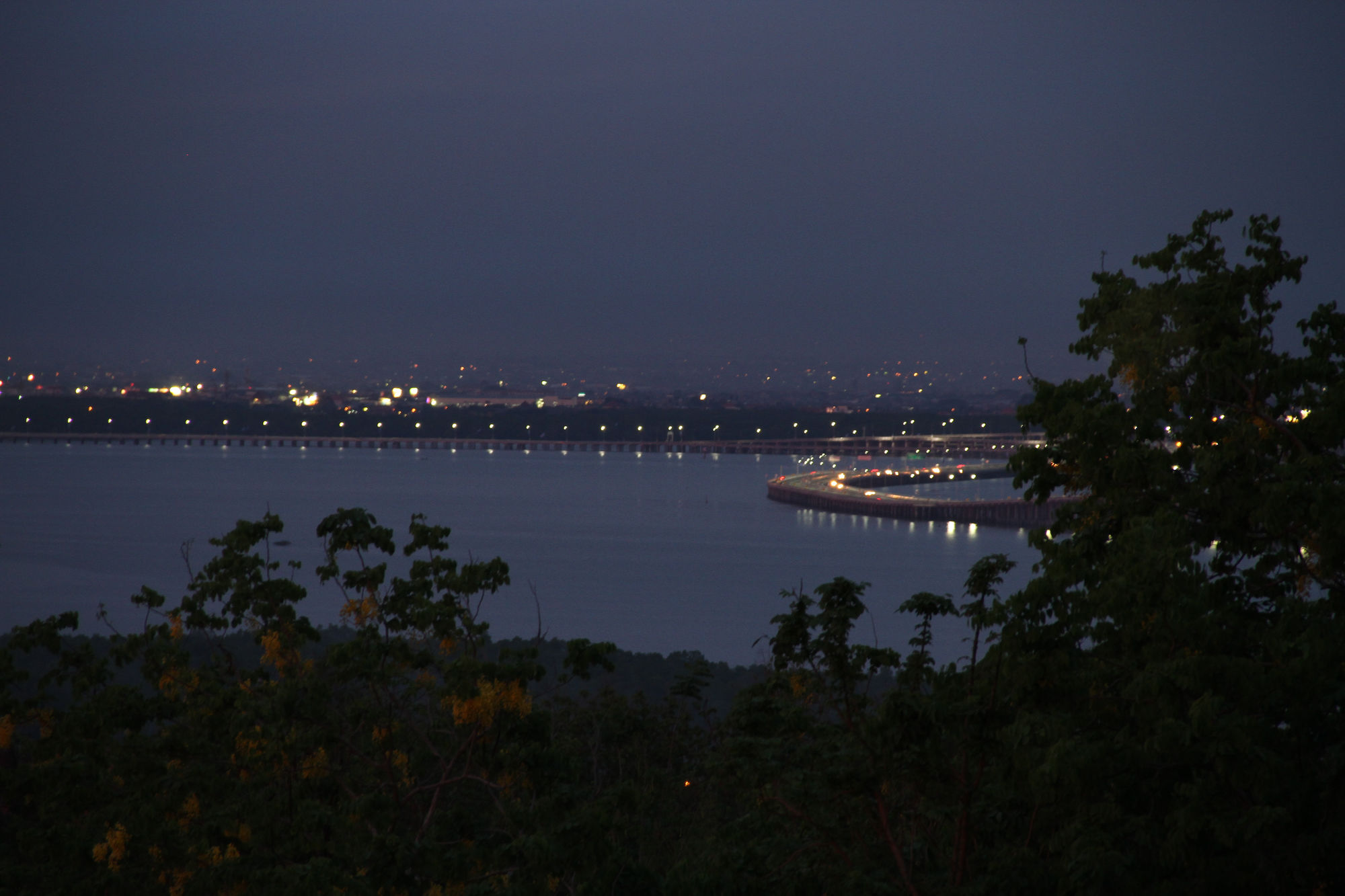 Фото Jimbaran Cliffs Private Pool Hotel & SPA