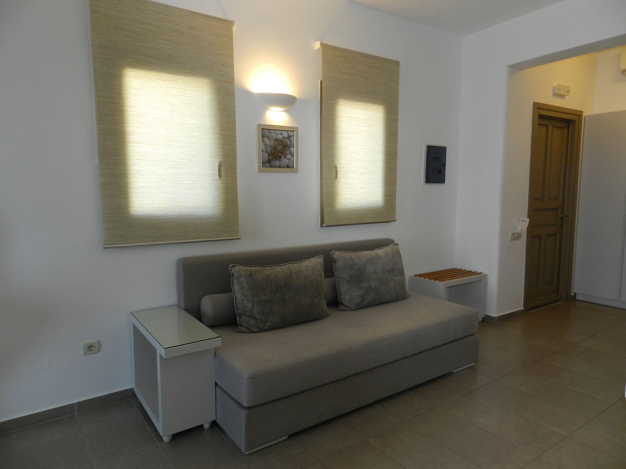 Фото Lithos by Spyros & Flora