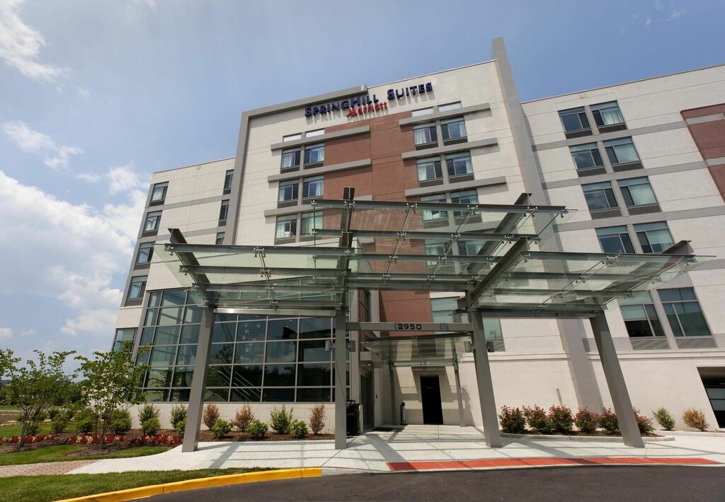 Hotel Springhill Suites by Marriott Alexandria Old Town/Southwest, Alexandria, photo