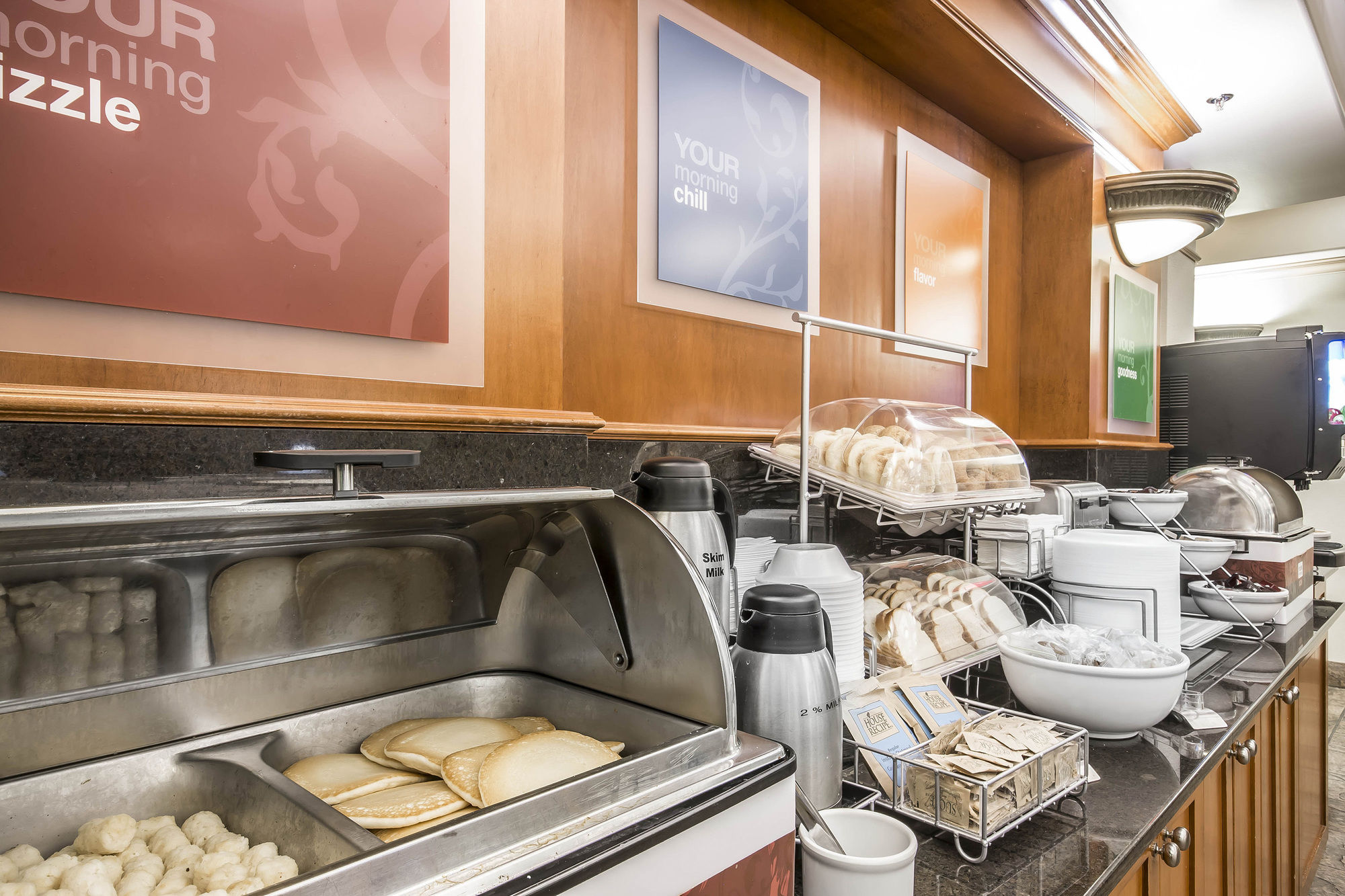 Фото Comfort Inn & Suites