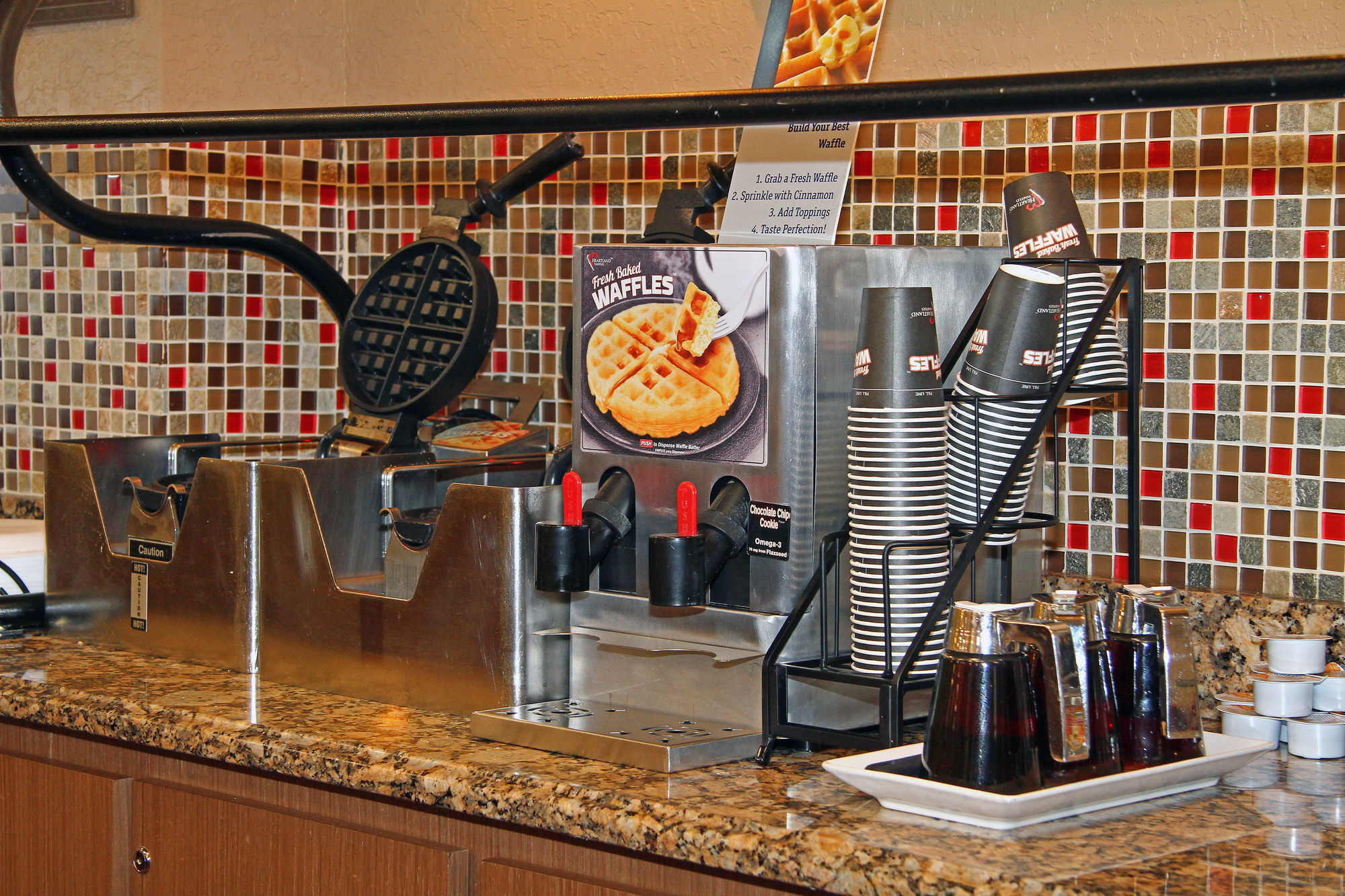 Фото Best Western Plus Universal Inn