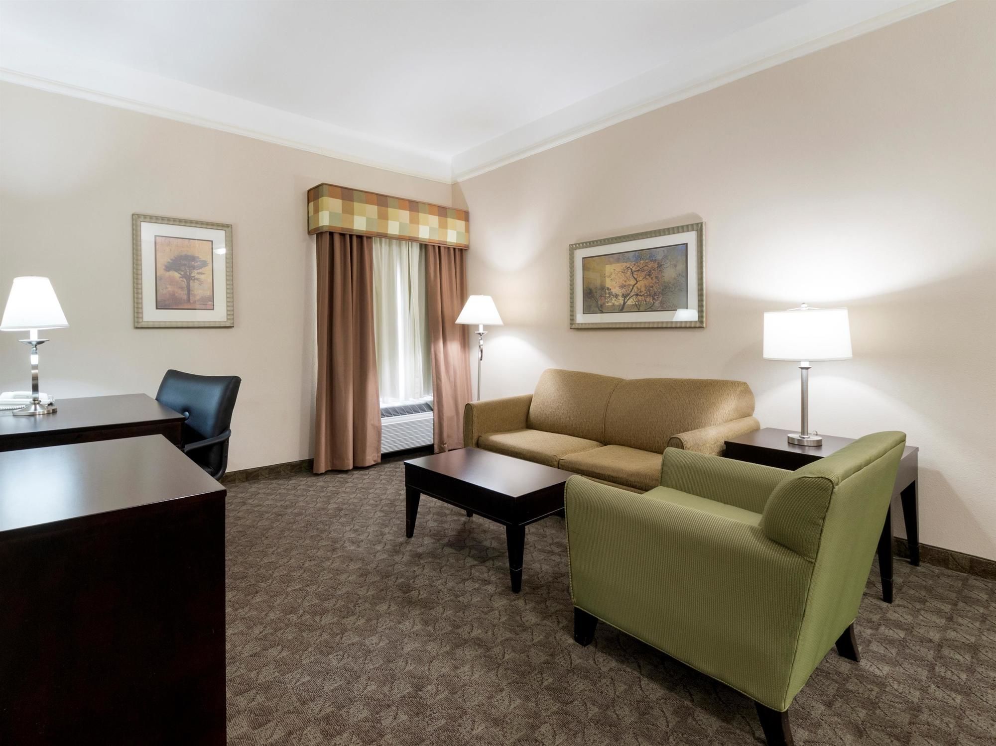 Фото La Quinta Inn & Suites by Wyndham Pharr Rgv Medical Center