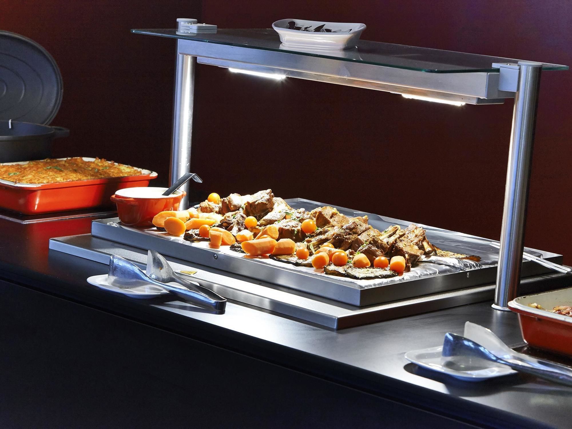 Фото Campanile Le Blanc Mesnil