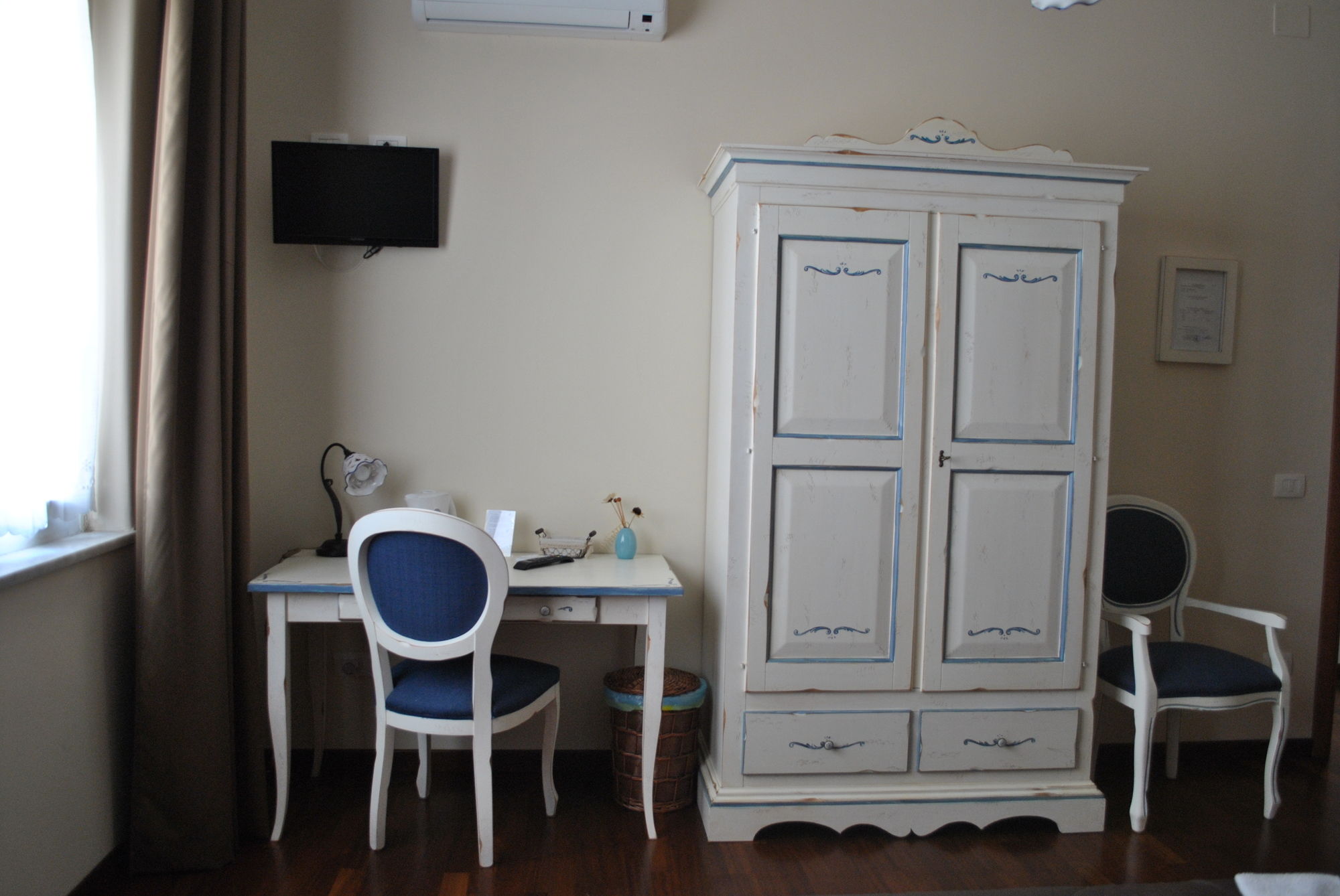 Фото Stupor Mundi Bed and Breakfast