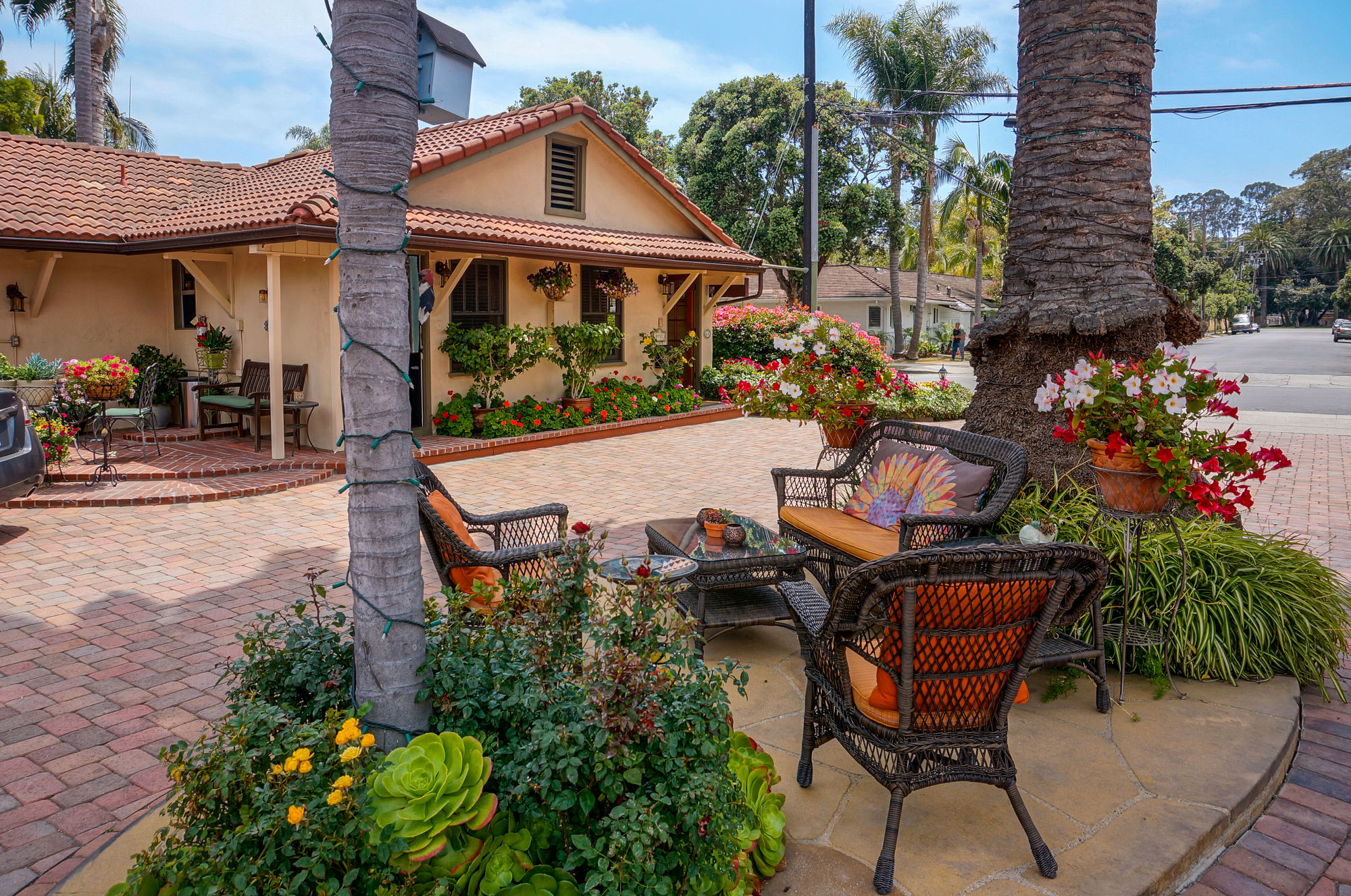 Фото Harbor House Inn